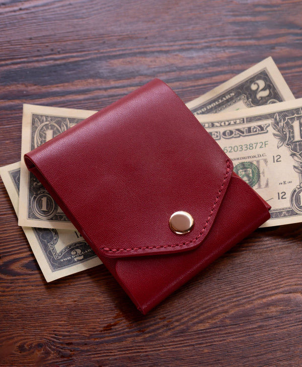 Slim Leather Wallet with Pen Slot – Handcrafted Full-Grain EDC Wallet