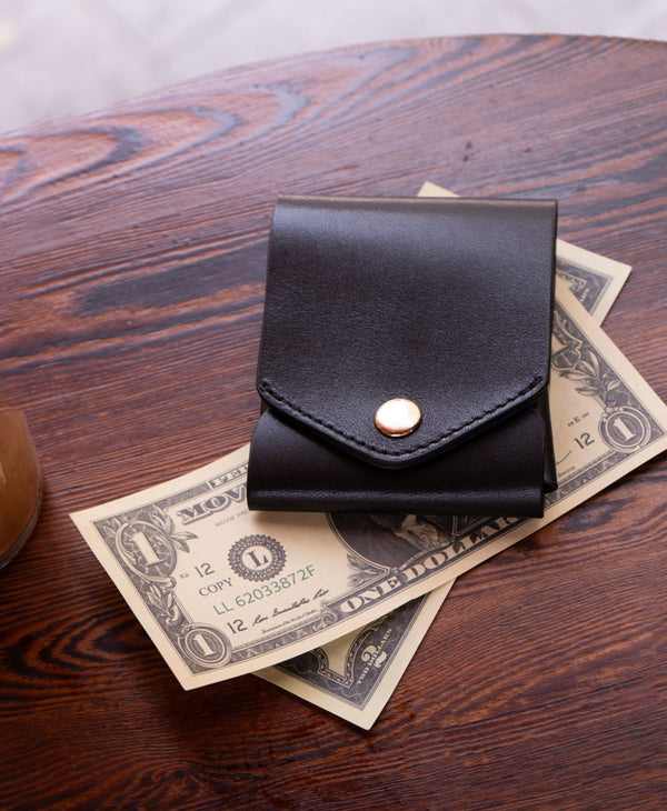 Slim Leather Wallet with Pen Slot – Handcrafted Full-Grain EDC Wallet