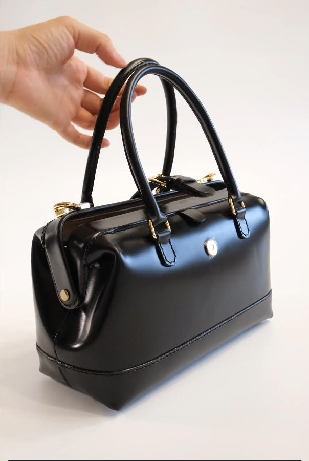 Vintage Frame Lock Leather Doctor Handbag