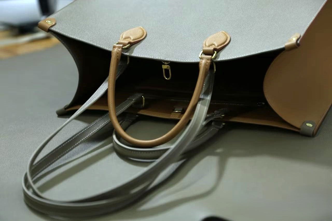 Minimal Two-tone colorway — Effortless Everyday Style