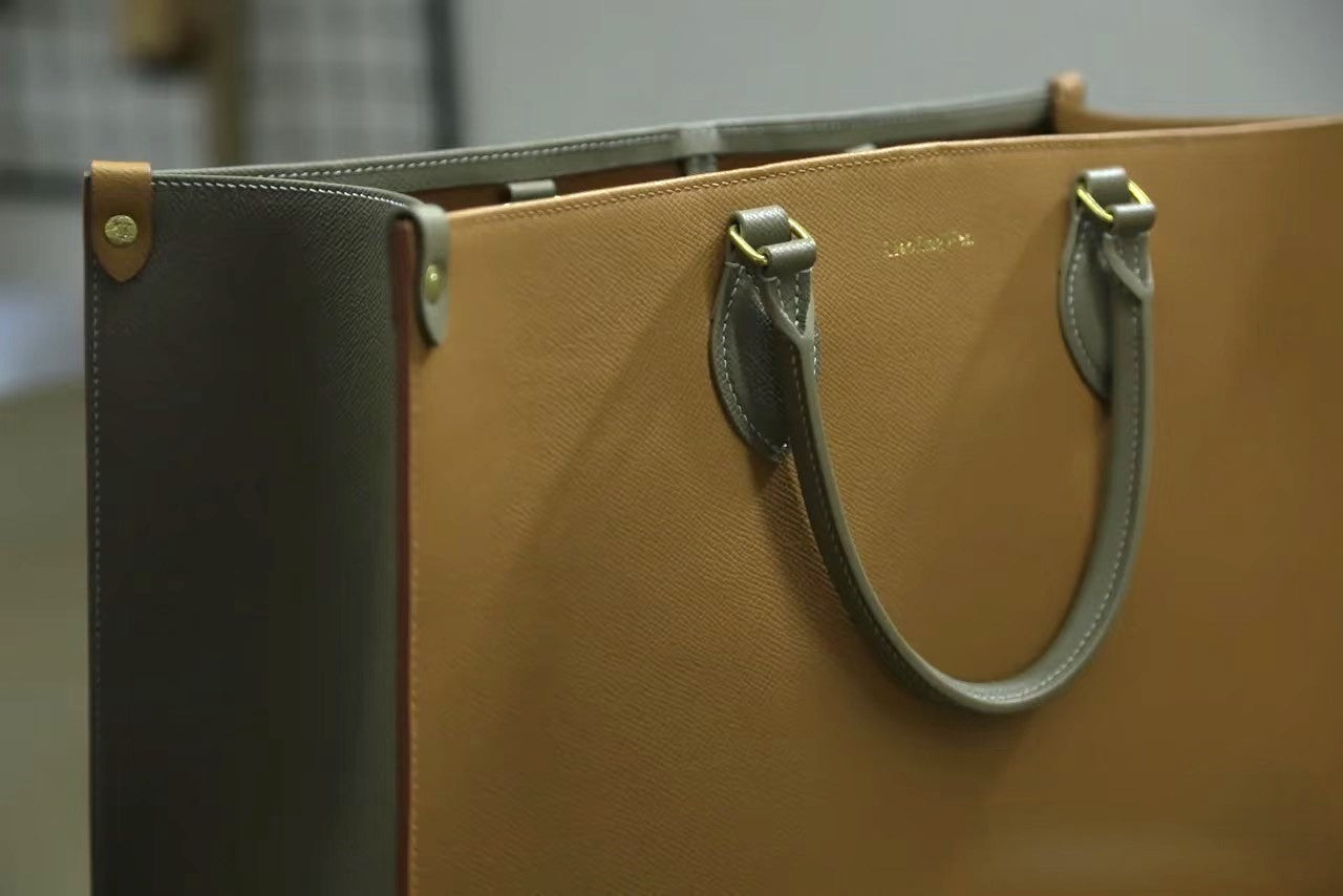 Minimal Two-tone colorway — Effortless Everyday Style