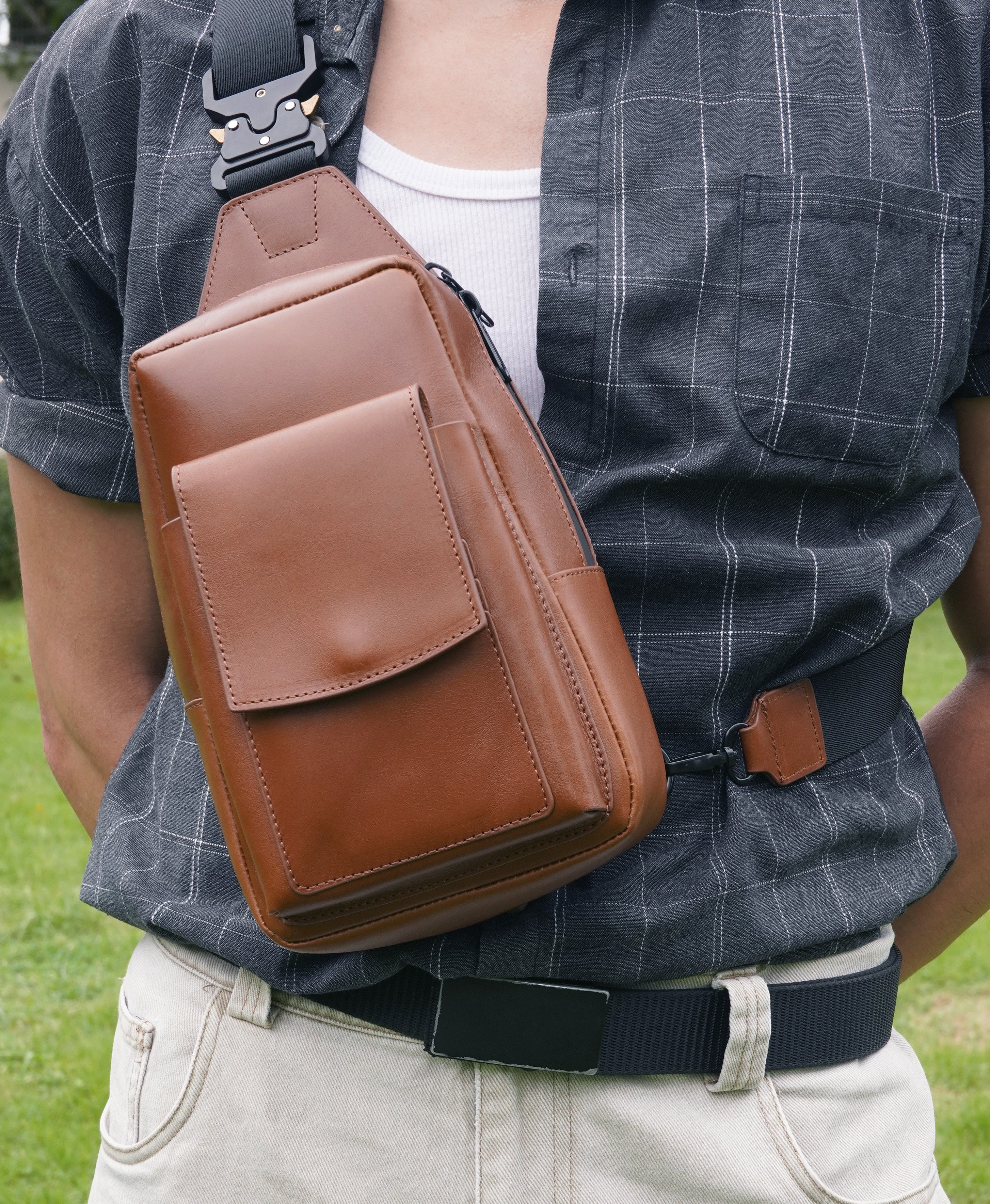 Vintage American Leather Motorcycle Chest Pack