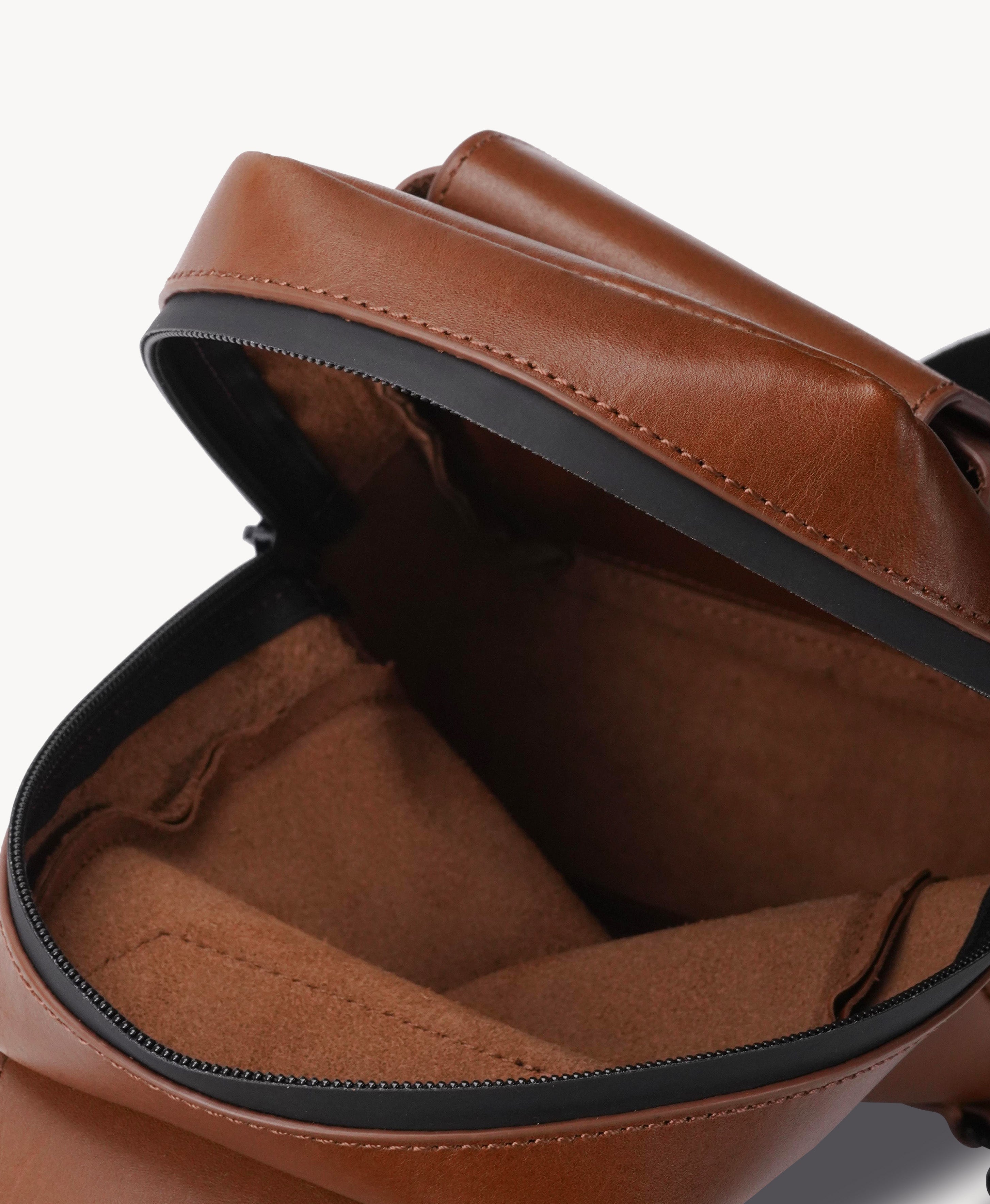 Vintage American Leather Motorcycle Chest Pack