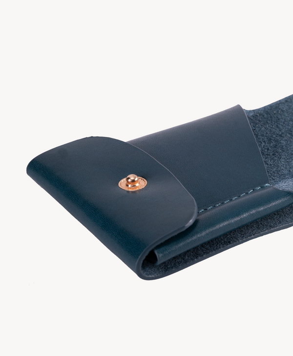 Slim Leather Wallet with Pen Slot – Handcrafted Full-Grain EDC Wallet