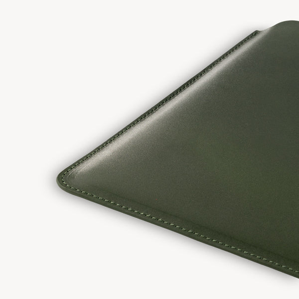 Premium Leather iPad & MacBook Sleeve