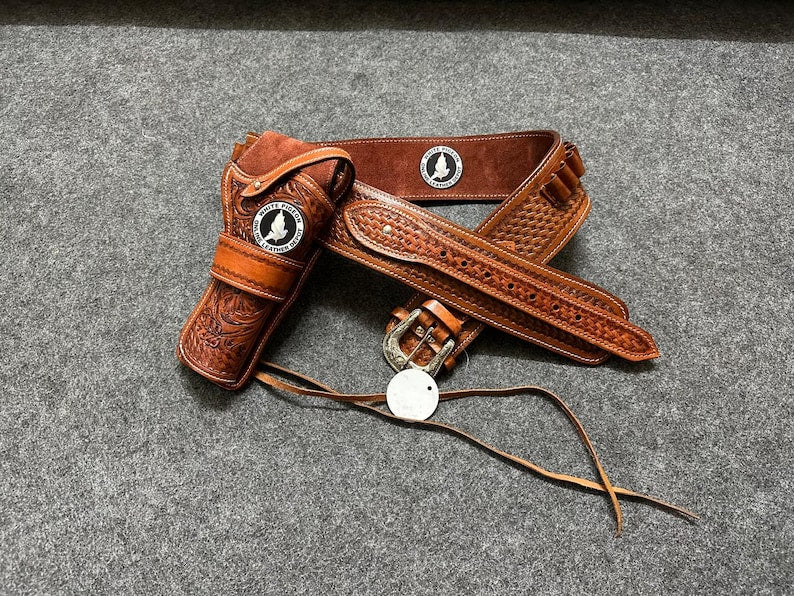 Western Cowboy Vintage Belt Ammo Loops Leather Holster .22 .357 .38 .44 .45