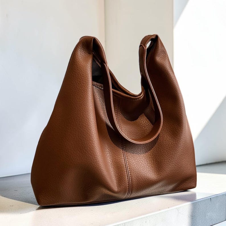 Women’s Leather Hand Bag | Leather Shoulder Tote Purse | Trendy Commuter Large Capacity Handbag | Casual Everyday Fashion Bag For Women