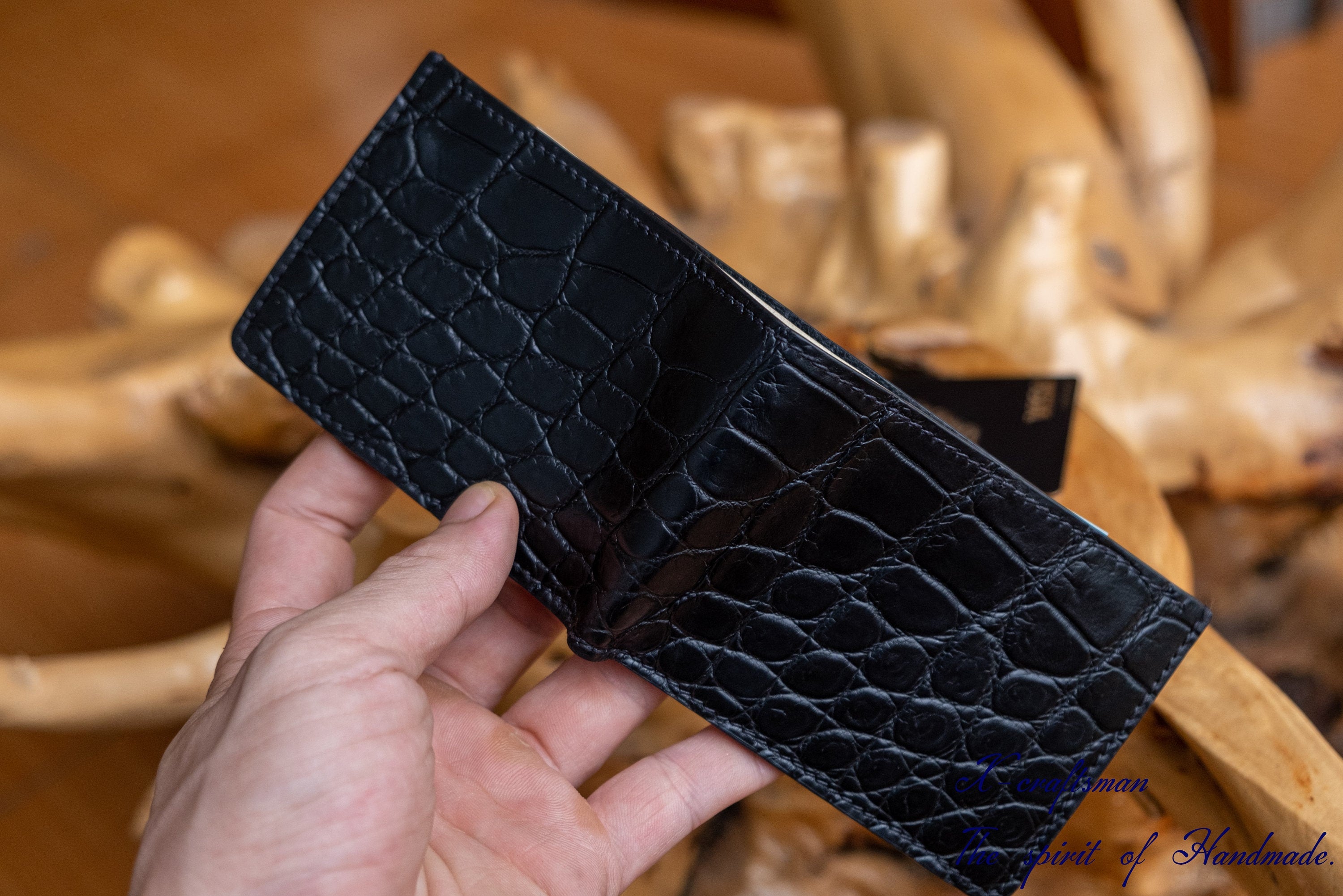 Smallest wallet, Black Alligator Wallet for Men - Minimalist Slim Design