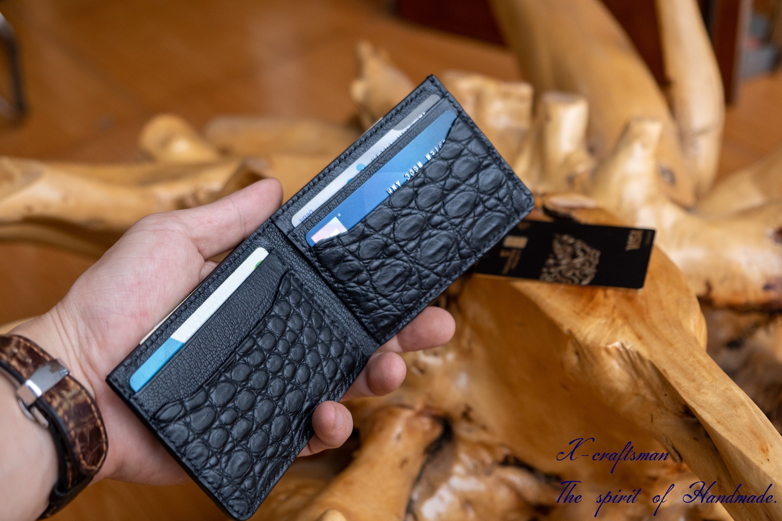 Smallest wallet, Black Alligator Wallet for Men - Minimalist Slim Design