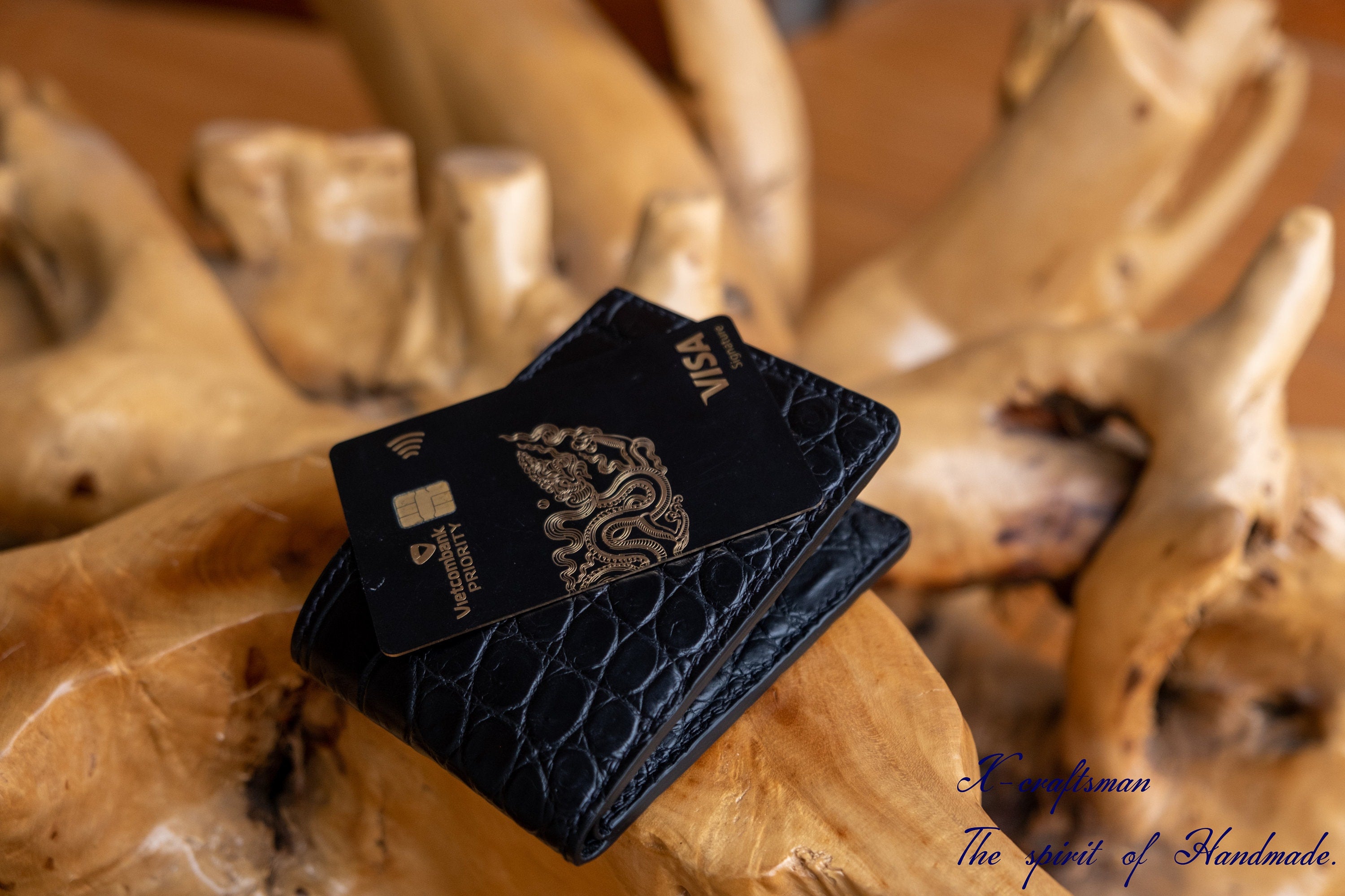 Smallest wallet, Black Alligator Wallet for Men - Minimalist Slim Design