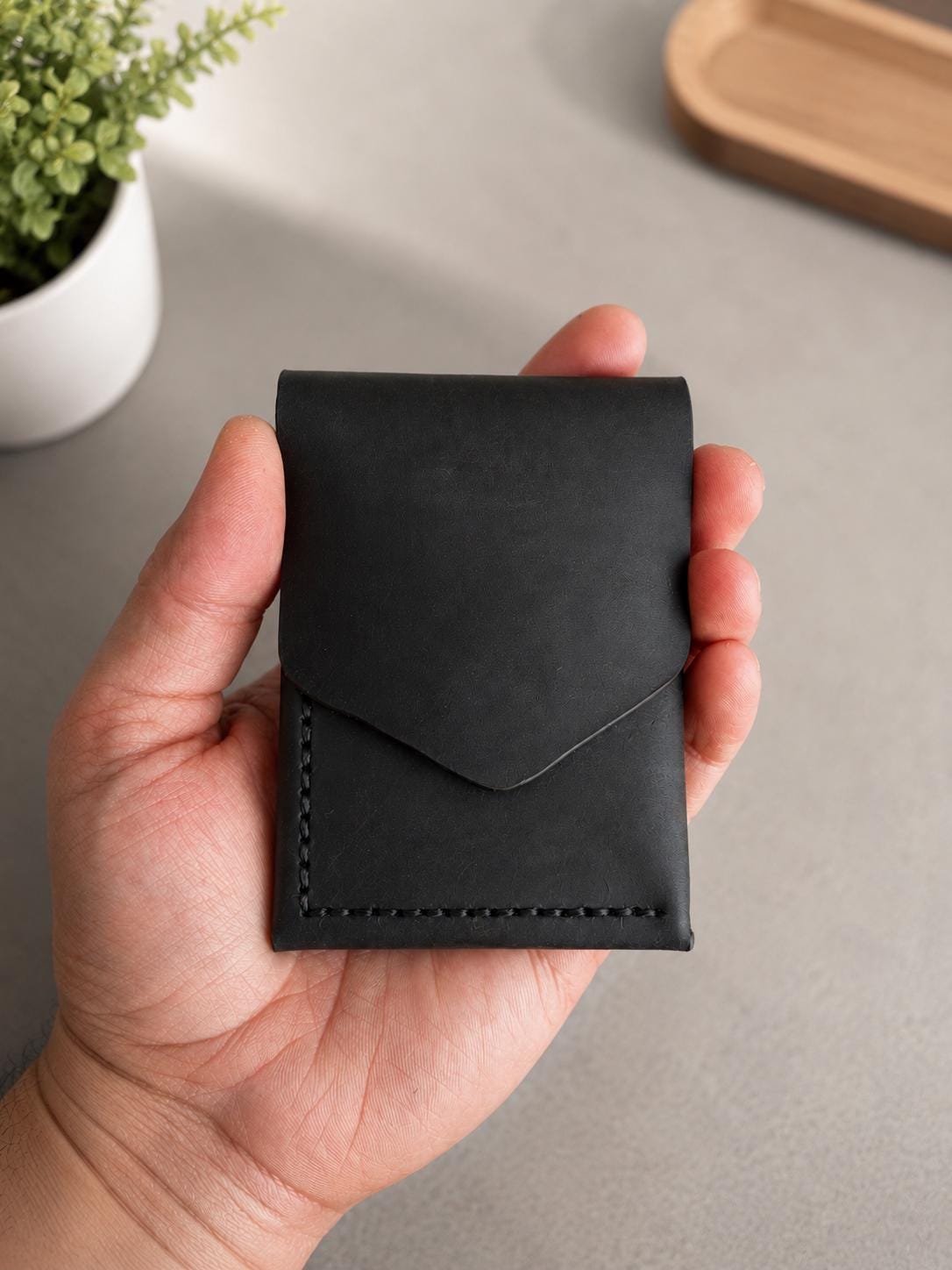 Leather Cash Wallet, Personalized Minimalist Leather Flap Wallet for Men, Slim Front Pocket Wallet, Gift For Father, Husband, Boyfriend, Dad