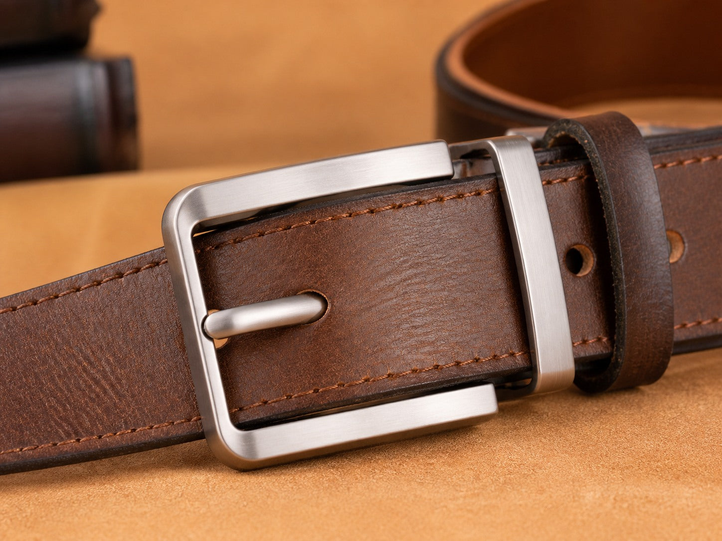 Brushed silver-tone alloy pin buckle on Coffee brown leather